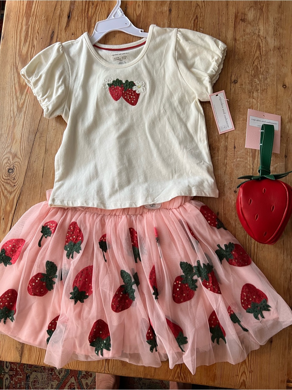 CUPCAKESandCASHMERE strawberry skirt and top with special 🍓purse-net-so sweet